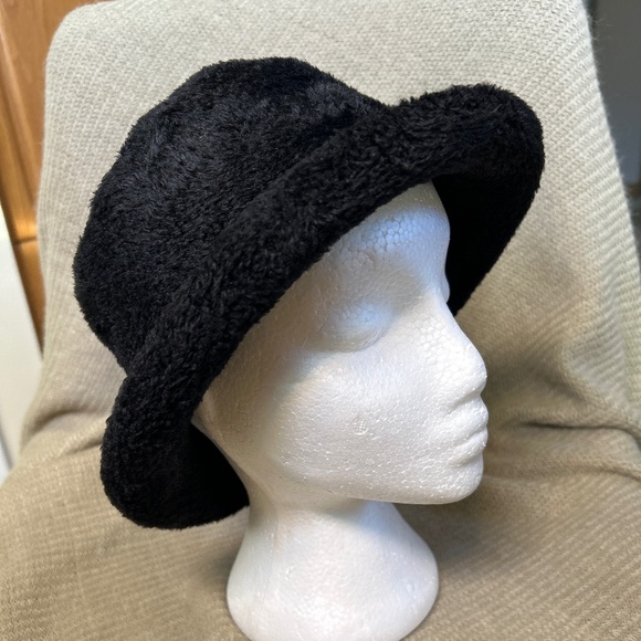 Vintage Liz Claiborne Hat - Picture 1 of 7